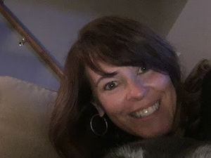 Meet your Posher, Valerie